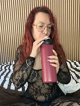 ladoucedu34 online show from February 24, 2:07 pm