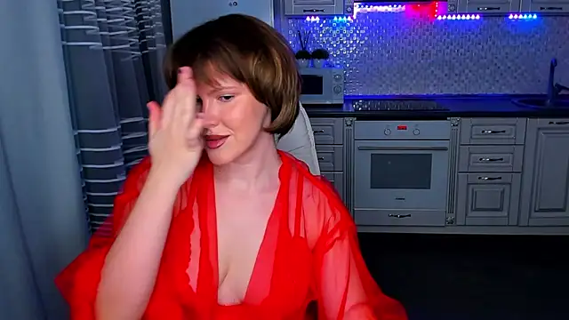 Snapshot of mirrorofsoul chatting on February 14, 4:37 am mirrorofsoul online show from February 14, 4:37 am