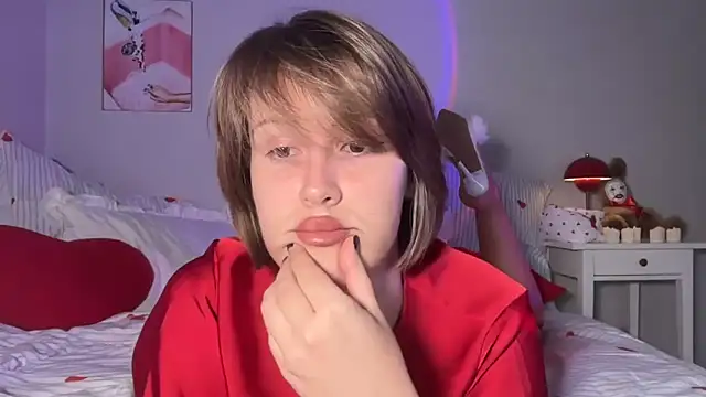 Snapshot of mirrorofsoul chatting on December 3, 4:39 pm mirrorofsoul online show from December 3, 4:39 pm