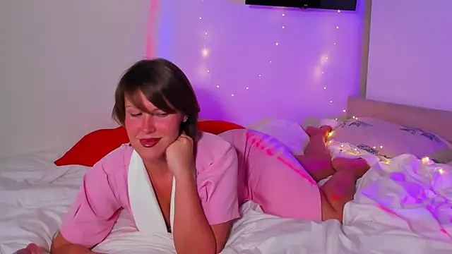 Snapshot of mirrorofsoul chatting on November 17, 6:01 pm mirrorofsoul online show from November 17, 6:01 pm