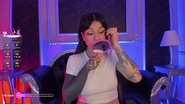 MeganDraco  online show from April 27, 12:58 pm