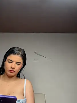 Tamaraa wet online show from January 12, 4:52 am