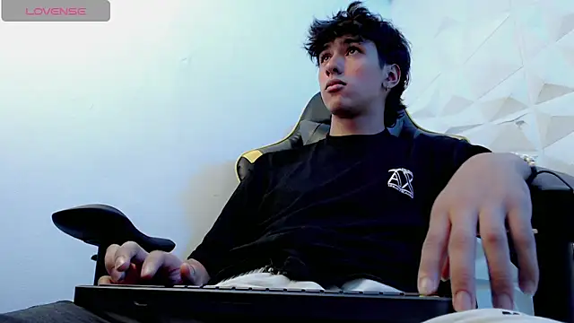 Jake tripp online show from March 20, 4:51 am