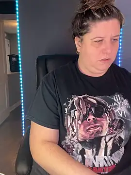 Vanilla-Cakebaum online show from March 5, 7:43 pm