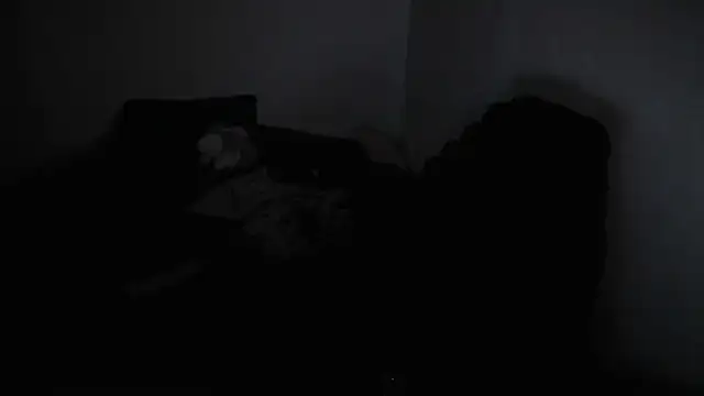 bonnie moon  online show from April 17, 9:28 pm