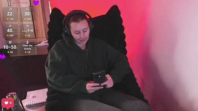 bonnie moon  online show from March 2, 5:09 pm