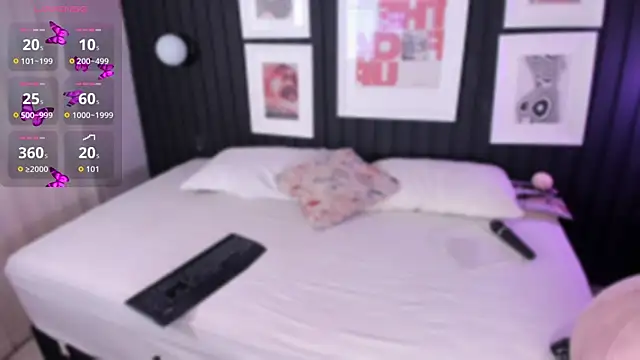 Paiige peach online show from December 22, 7:47 pm