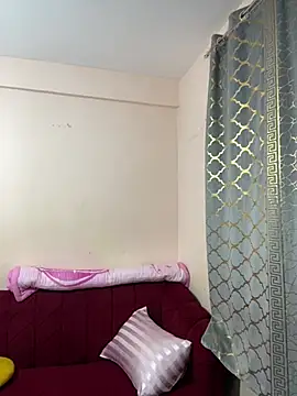 mari layali online show from April 7, 10:44 pm