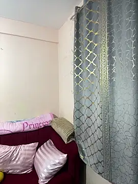 mari layali online show from April 6, 11:06 pm