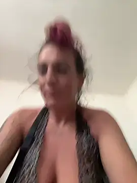 Haleytightlips1986 online show from March 21, 3:27 pm