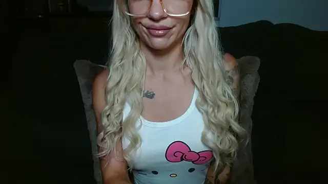 JuicyJanexo online show from June 2, 4:12 am
