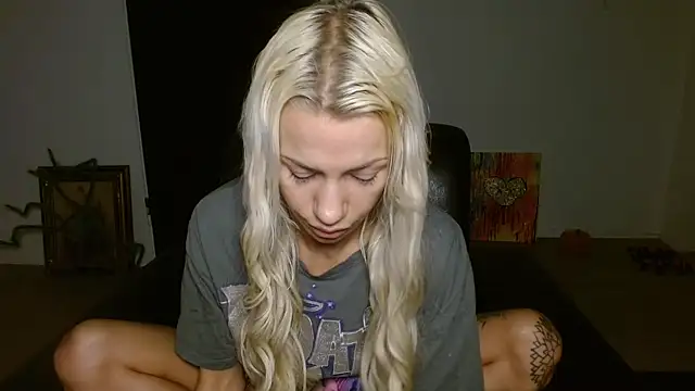 JuicyJanexo online show from November 4, 5:44 am