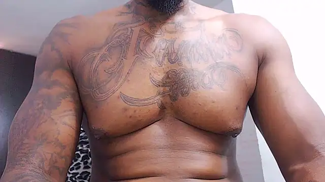 Snapshot of jhon_tomson1 chatting on November 7, 5:39 pm jhon tomson1 online show from November 7, 5:39 pm