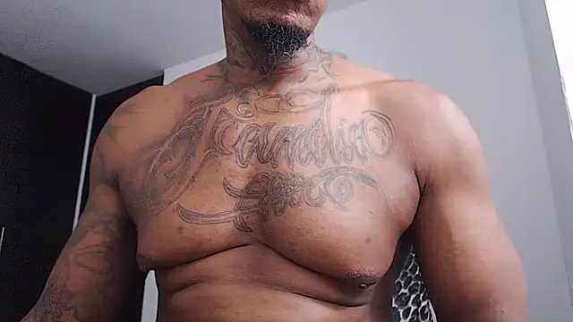 jhon tomson1 online show from April 7, 10:11 pm