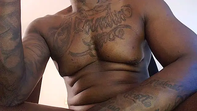 Snapshot of jhon_tomson1 chatting on September 25, 9:43 pm jhon tomson1 online show from September 25, 9:43 pm