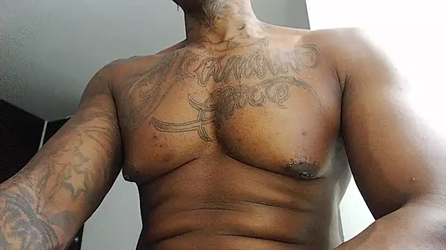 Snapshot of jhon_tomson1 chatting on September 28, 1:45 am jhon tomson1 online show from September 28, 1:45 am