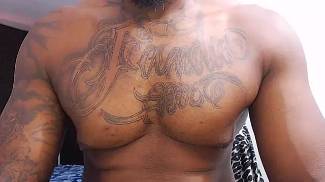 Snapshot of jhon_tomson1 chatting on October 26, 5:35 pm jhon tomson1 online show from October 26, 5:35 pm