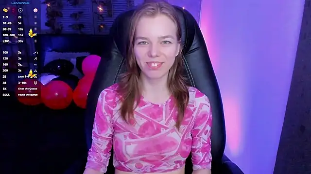 Snapshot of Tina_Tayllor chatting on February 25, 7:16 pm Tina Tayllor online show from February 25, 7:16 pm