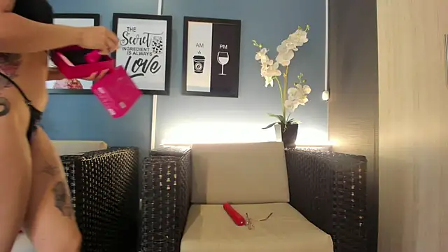 Susa1userma  online show from September 24, 7:42 pm
