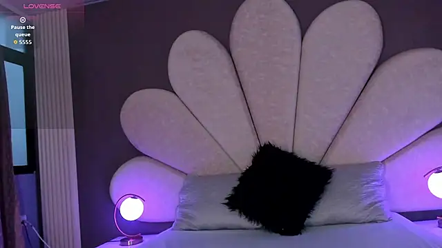 Susa1userma  online show from December 19, 11:23 am