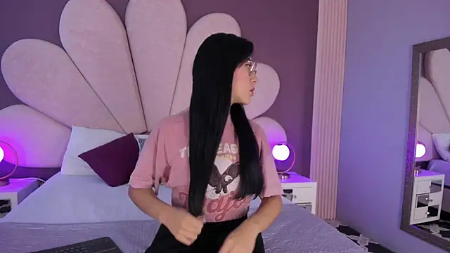 Susa1userma  online show from June 1, 11:43 am