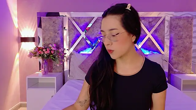 Susa1userma  online show from March 24, 11:32 am