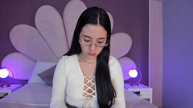 Snapshot of Susa1userma_ chatting on June 5, 10:32 am Susa1userma online show from June 5, 10:32 am