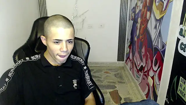 Snapshot of bby_santi chatting on January 24, 4:39 pm bby santi online show from January 24, 4:39 pm