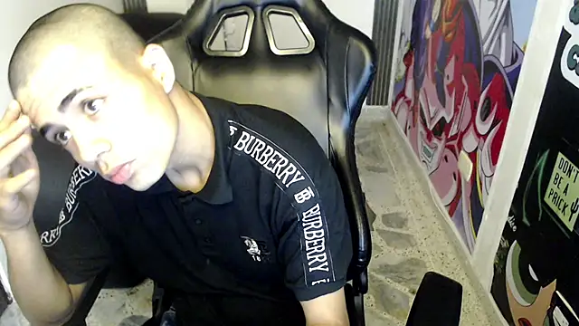 Snapshot of bby_santi chatting on January 24, 7:49 pm bby santi online show from January 24, 7:49 pm