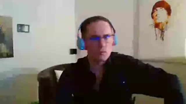 Minm666 online show from March 7, 9:42 pm