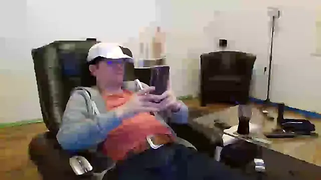 Snapshot of Minm666 chatting on January 27, 9:11 pm Minm666 online show from January 27, 9:11 pm