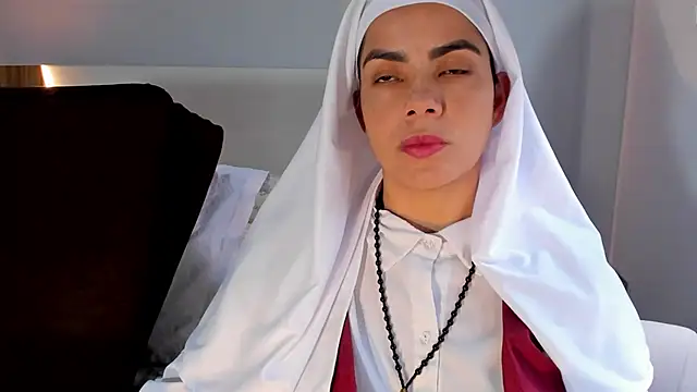 Snapshot of ClaraMariaMon chatting on July 1, 3:45 pm ClaraMariaMon online show from July 1, 3:45 pm