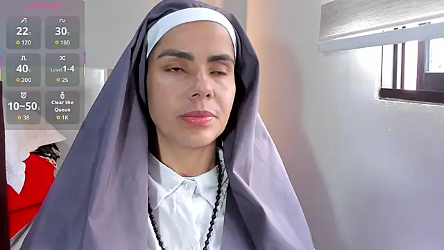 Snapshot of ClaraMariaMon chatting on October 13, 6:31 pm ClaraMariaMon online show from October 13, 6:31 pm