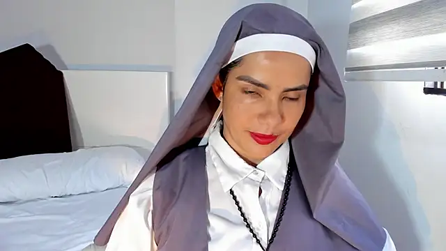 Snapshot of ClaraMariaMon chatting on July 18, 6:27 pm ClaraMariaMon online show from July 18, 6:27 pm