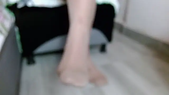 Snapshot of sara-bbc-dominant chatting on November 24, 11:49 pm sara-bbc-dominant online show from November 24, 11:49 pm