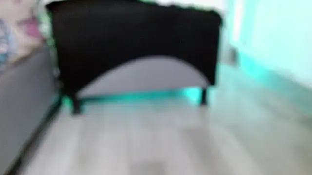 Snapshot of sara-bbc-dominant chatting on October 31, 8:49 pm sara-bbc-dominant online show from October 31, 8:49 pm