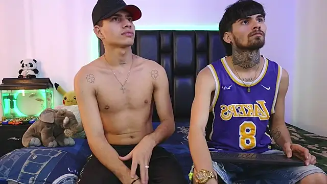 Brutal Sex Fucking online show from February 14, 9:59 pm