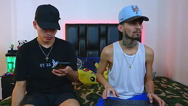 Brutal Sex Fucking online show from May 18, 10:58 pm