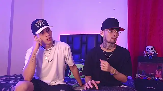 Brutal Sex Fucking online show from December 22, 11:27 pm