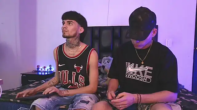 Brutal Sex Fucking online show from October 3, 11:06 pm