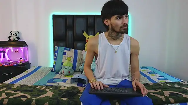 Brutal Sex Fucking online show from March 11, 8:58 pm