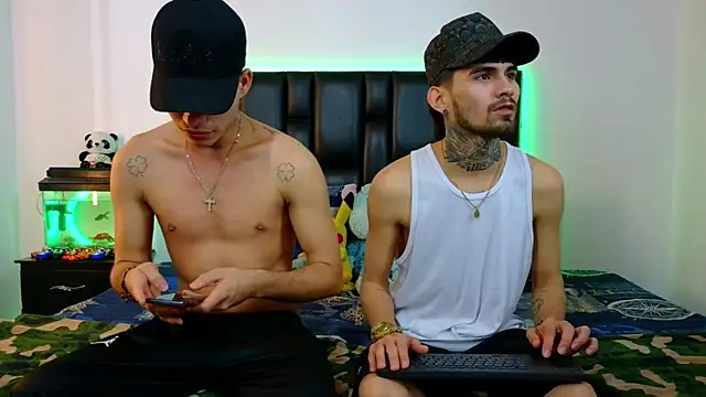 Brutal Sex Fucking online show from March 4, 4:31 am