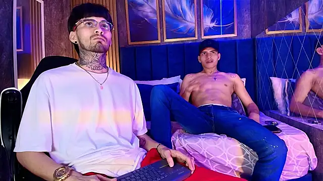 Brutal Sex Fucking online show from January 31, 8:29 pm