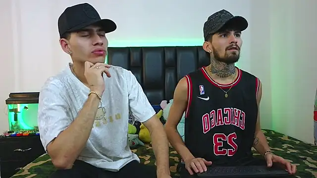 Brutal Sex Fucking online show from April 11, 3:47 am