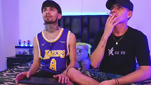 Brutal Sex Fucking online show from October 16, 10:07 pm