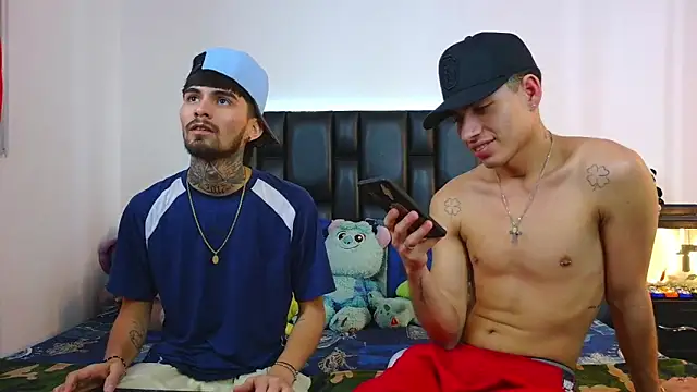 Brutal Sex Fucking online show from April 25, 4:37 am