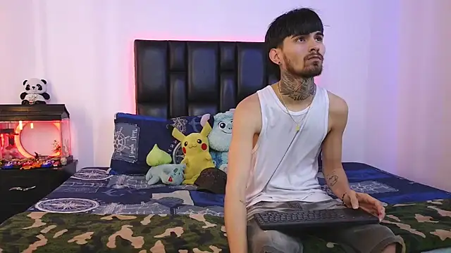 Brutal Sex Fucking online show from February 10, 9:14 pm