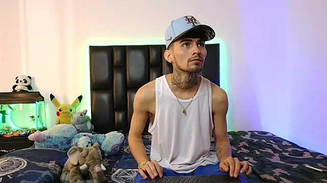 Brutal Sex Fucking online show from February 23, 9:15 pm