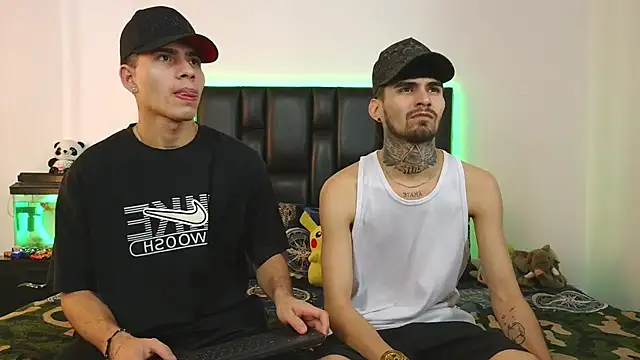 Brutal Sex Fucking online show from March 2, 9:11 pm