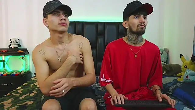 Brutal Sex Fucking online show from April 3, 11:22 pm